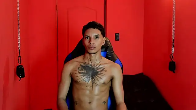 kai_storm77 webcam
