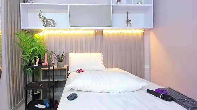 pinktaylor_ webcam