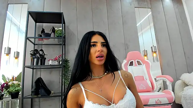 Britney_Charm_ webcam