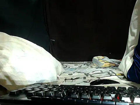 AwesomeMistress_Bigcock webcam