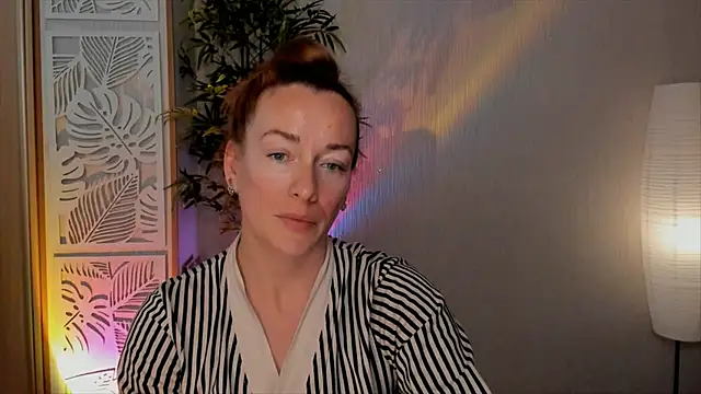 RebeccaMartinez webcam
