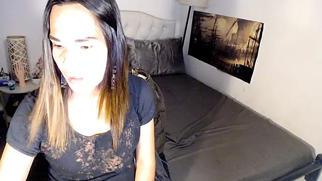 NinaDOM4CUM live cam