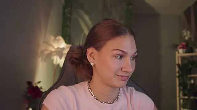 Sweet_Emilya webcam