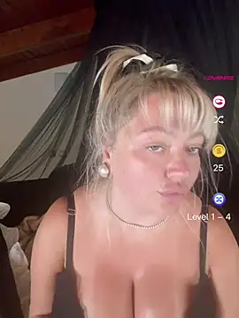 misstitmouseofficial webcam