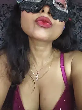 _DesigirlRoshni webcam
