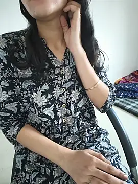 zoya_baby_ webcam