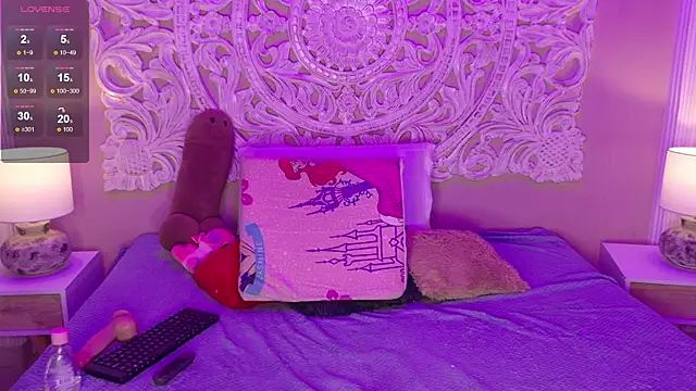 MalaikaBrown webcam
