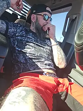 Beardedtattood live sex cam