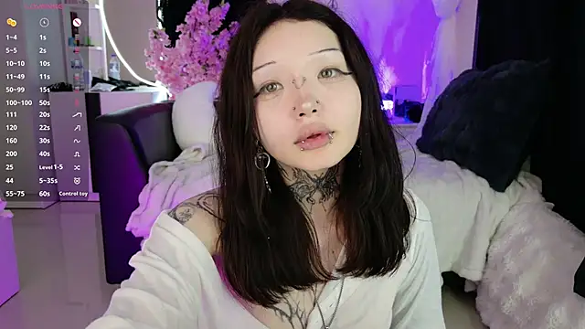 Lein_Bone live cam