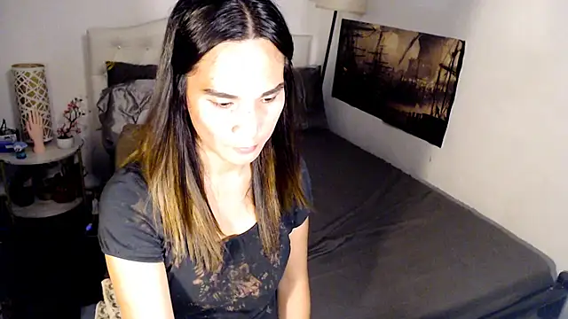NinaDOM4CUM webcam