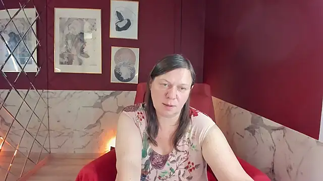 KellyPerfection webcam