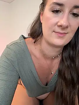 EllaMae webcam