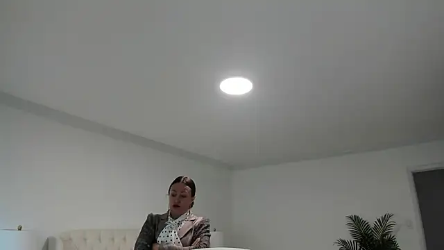 Vika73 webcam