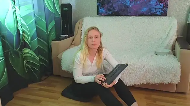 Lanavi_Smile webcam