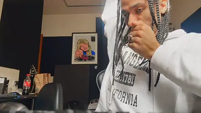 FavelaDaddyCum live cam