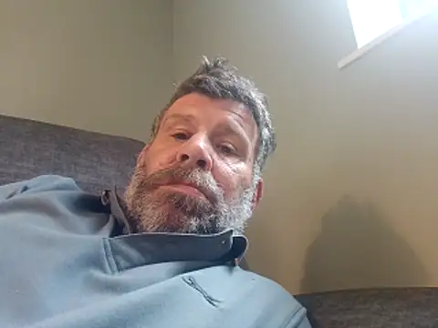 stud2512 live cam