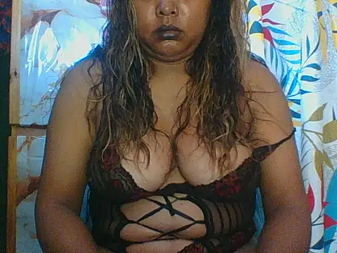 SEXY_METISE webcam