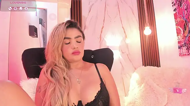 Agatha210 webcam