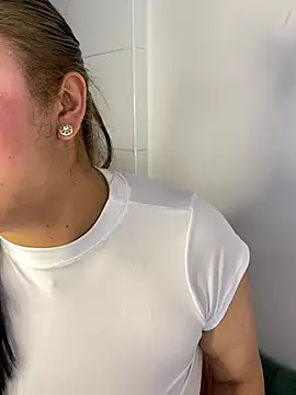 LizzCarter_ webcam