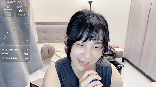 BabyOneDaily webcam