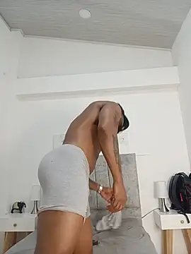Dante_Knox webcam