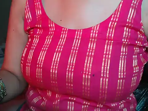 Kiarax1 webcam