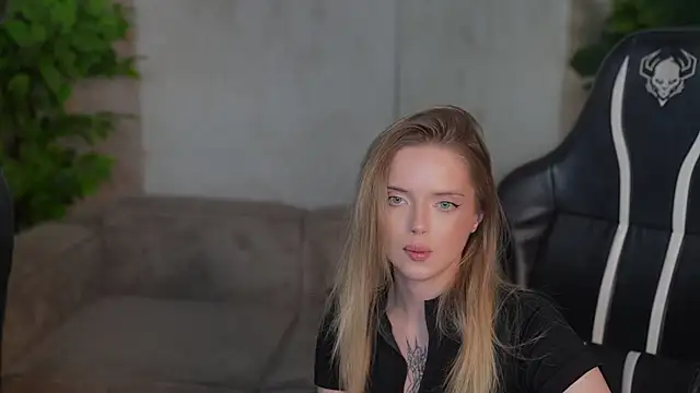 Cassy-Celestial_