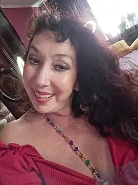 GypsyEsmeralda webcam