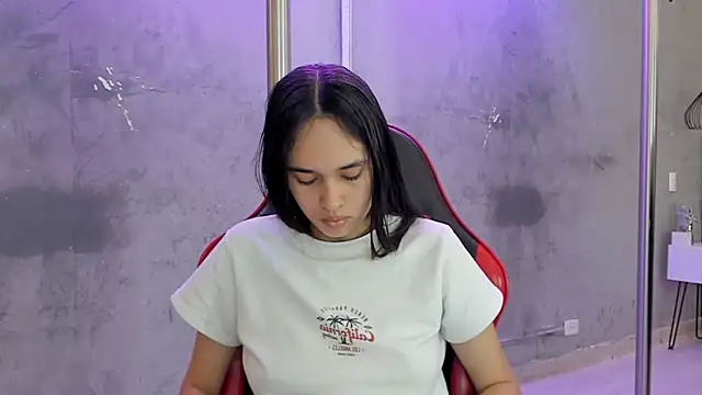 alice__susan webcam