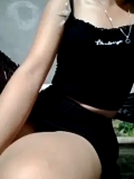 Zara-bebe webcam