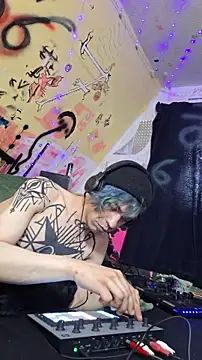 6--6--6 webcam