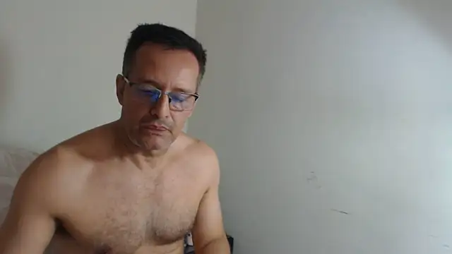 Daddyhot_Alejo webcam