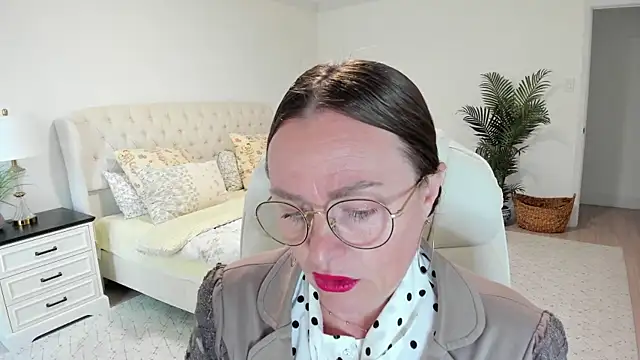 Vika73 webcam