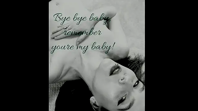 TheWoman__ webcam