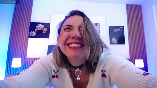 milfsecret69 webcam