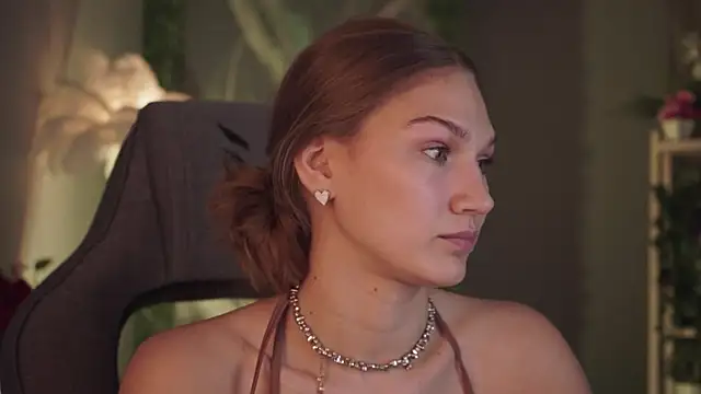 Sweet_Emilya webcam