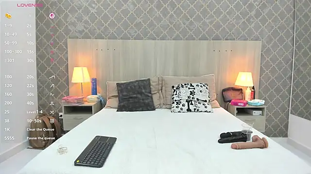 martina_ayala webcam