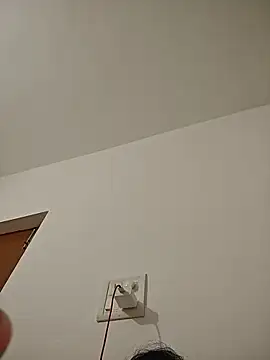 NakedMILFx webcam