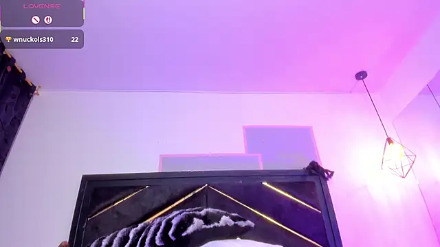 april_jones05 webcam