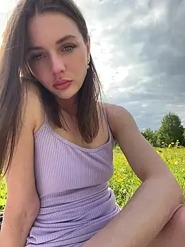 AliceVelour
