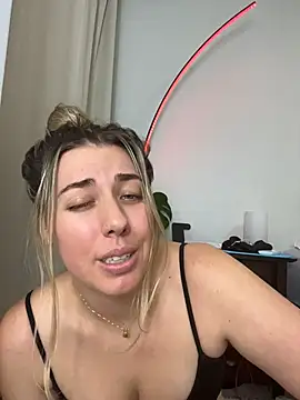 Aussielulu live show