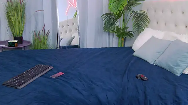NicoleRosss webcam