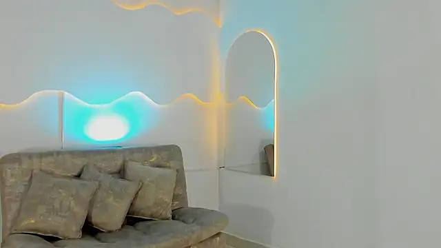 ArohomLester_ webcam