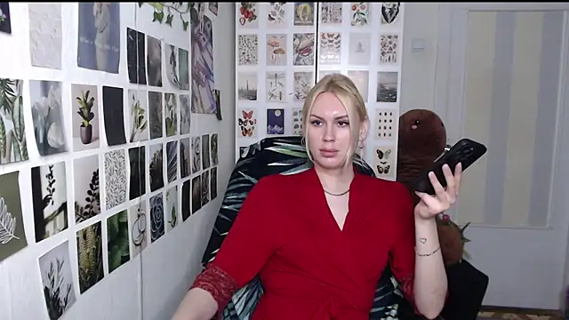 CapriScorpion Live Webcam on Stripchat