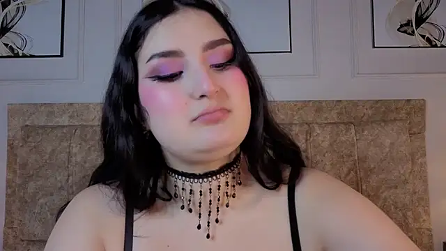 zoe_moon__ - Zoe_moon__'s free webcam - UK Sex Cams