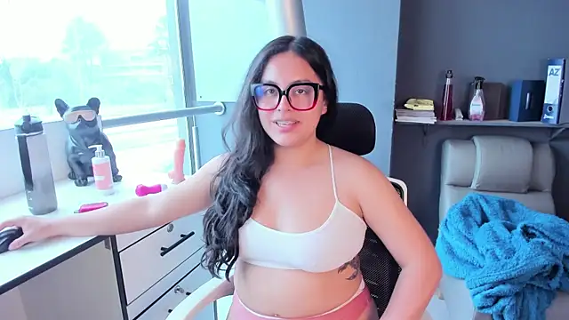 Crystal_Moom webcam