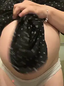 mira-23 - Mira-23's free webcam - UK Sex Cams