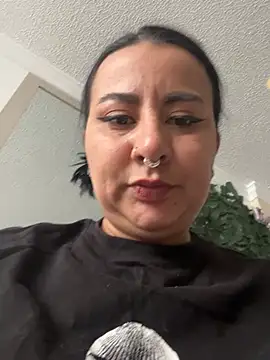Abril_Luv webcam