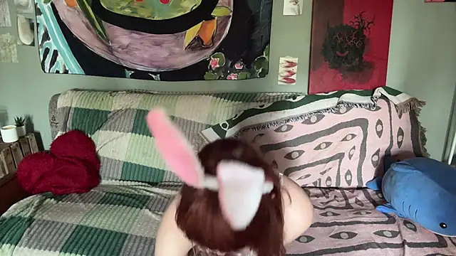 Elvira20f webcam