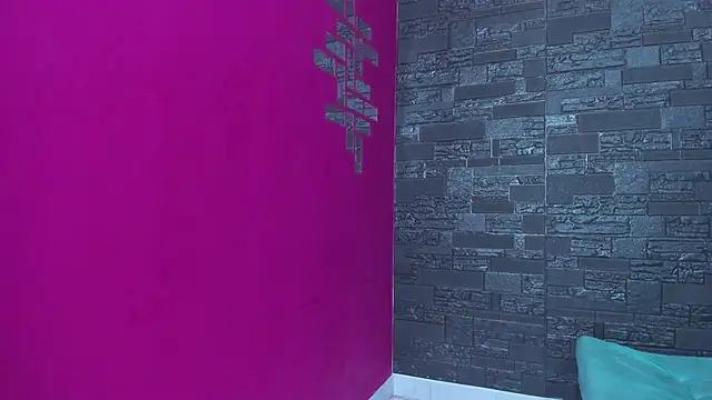 tiana_glow29 webcam